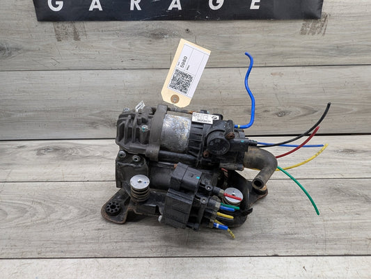 16-22 OEM BMW G11 G12 740 750 M760 Air Suspension Compressor Pump Module Motor