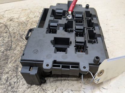 2008-2013 BMW 135i E88 Front Power Distribution Fuse Box 9119444 OEM