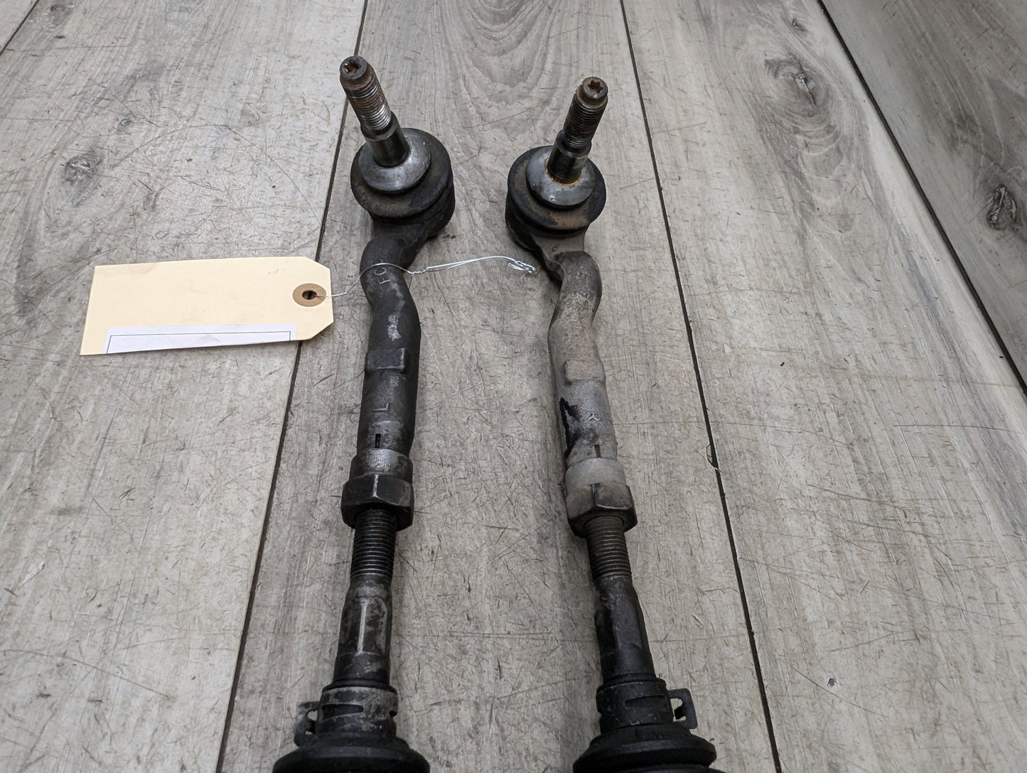 2011-2016 BMW 535i F10 Left Right Tie Rod W/ Boot SET 6784716