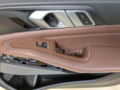 2019 - 2026 BMW X5 G05 Front Right Passenger Interior Door Panel Card 9473900 N63B44M3