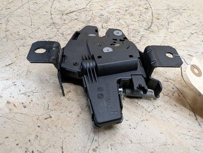 19-25 OEM BMW F95 G05 G07 X5 Tailgate Right Passenger Lower Latch Lock Actuator