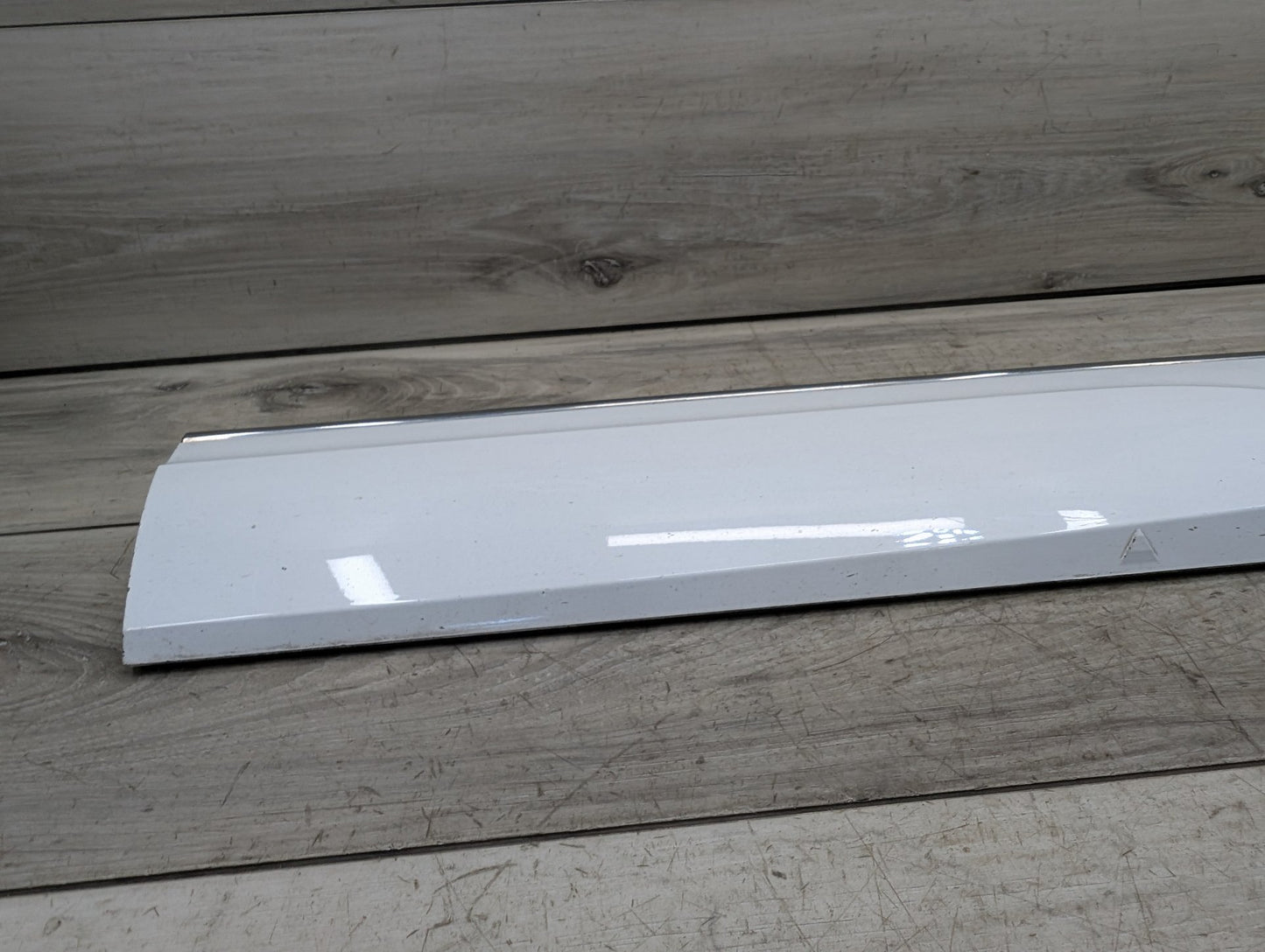 2009 - 2017 Audi Q5 8R Rear Left Driver Exterior Door Trim Molding 8R0853969L EA888