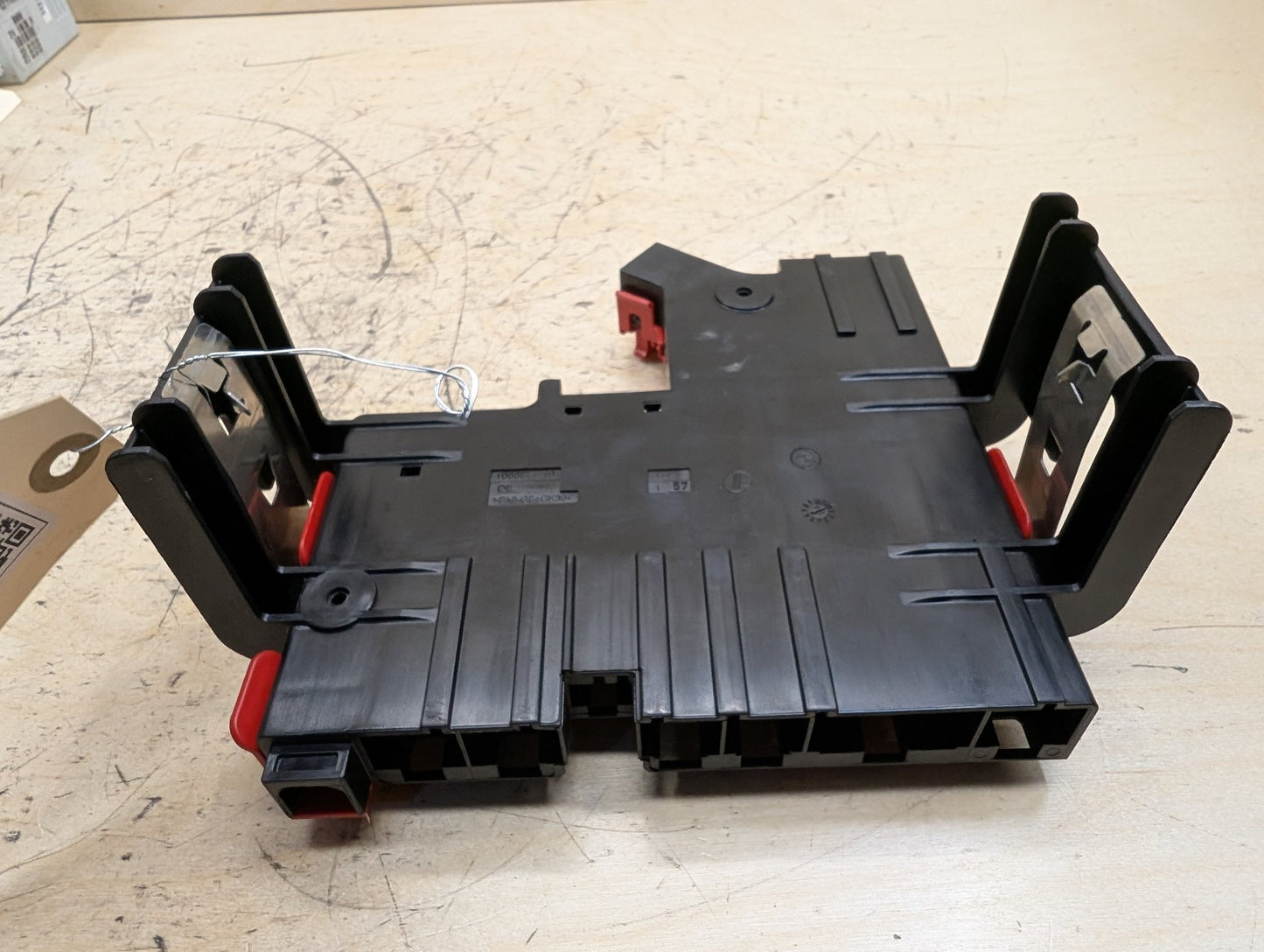 OEM BMW F02 F06 F10 F12 F13 G30 M5 M6 Battery Rear Power Distribution Fuse Box