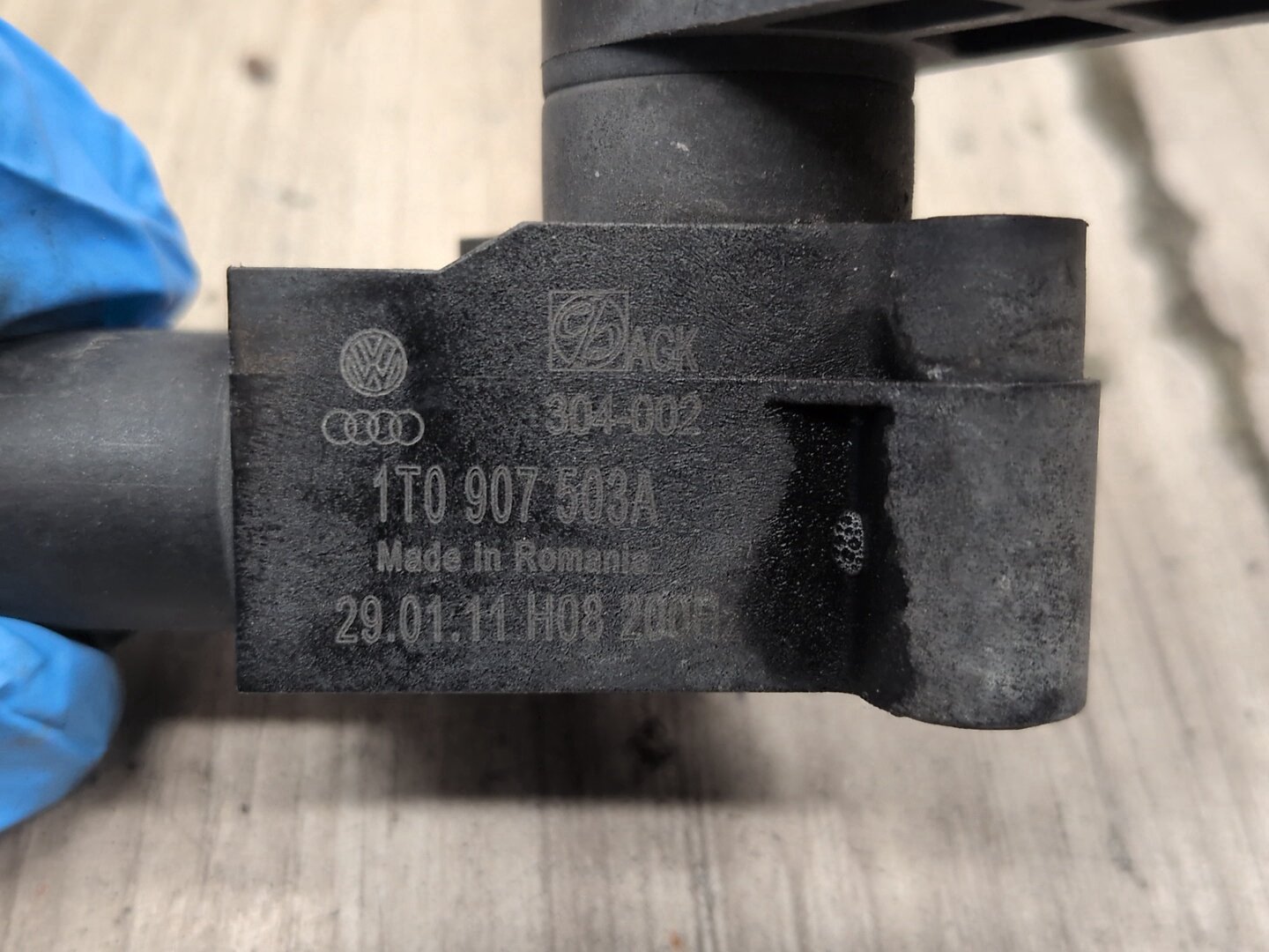 2008-2017 Audi S5 8T Suspension Height Level Sensor 1T0907503A