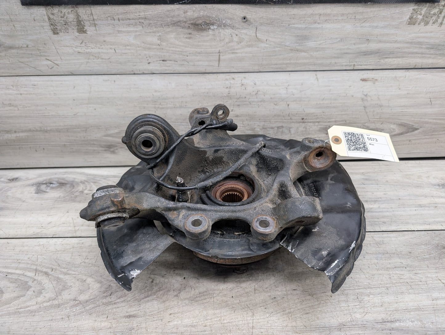 2012-2018 BMW 340i F30 Rear Left Driver Spindle Knuckle w/ Bearing 6792523