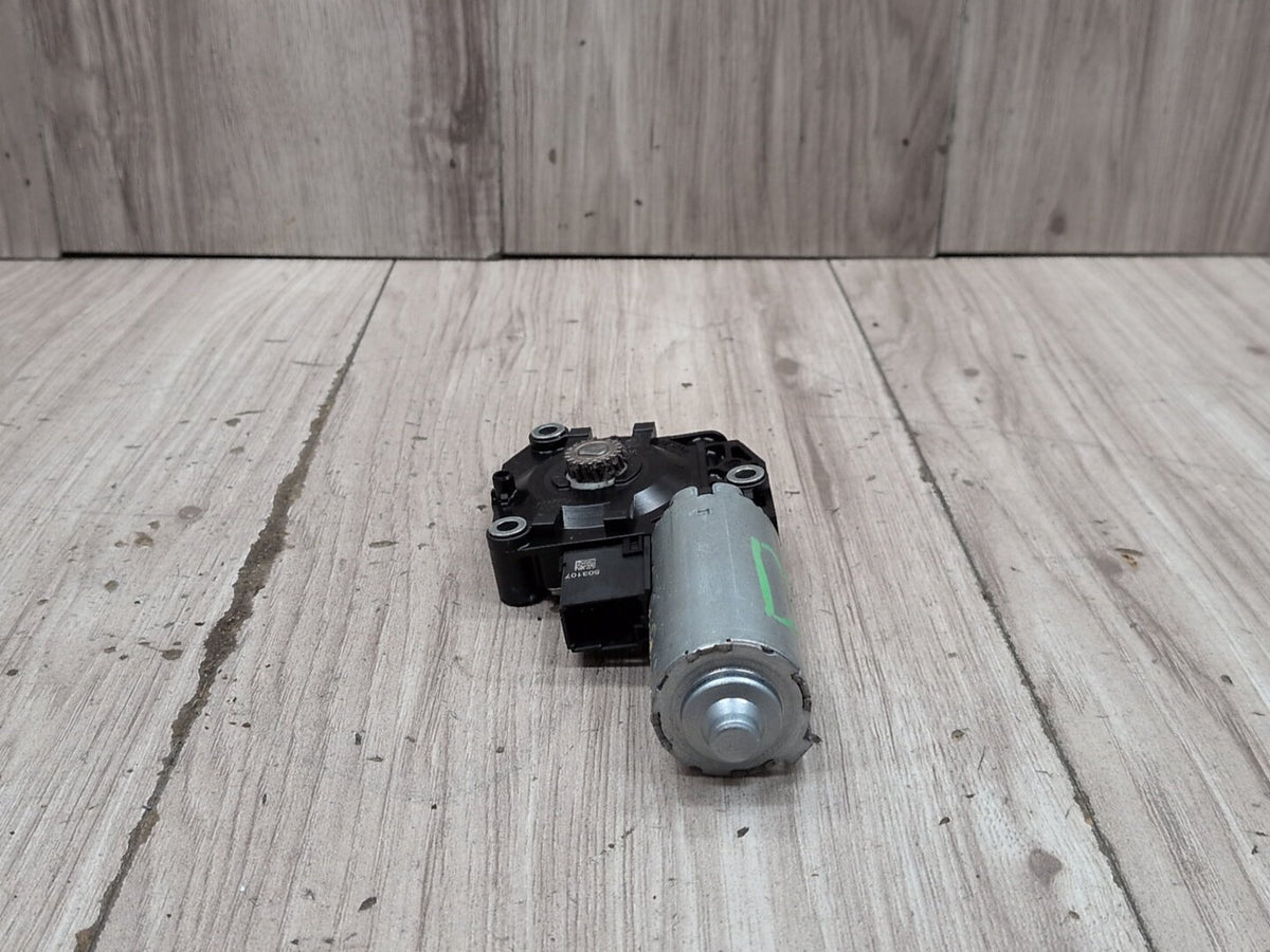 2019-2026 BMW M340i G20 Sunroof Sun Roof Glass Motor 7424804 OEM