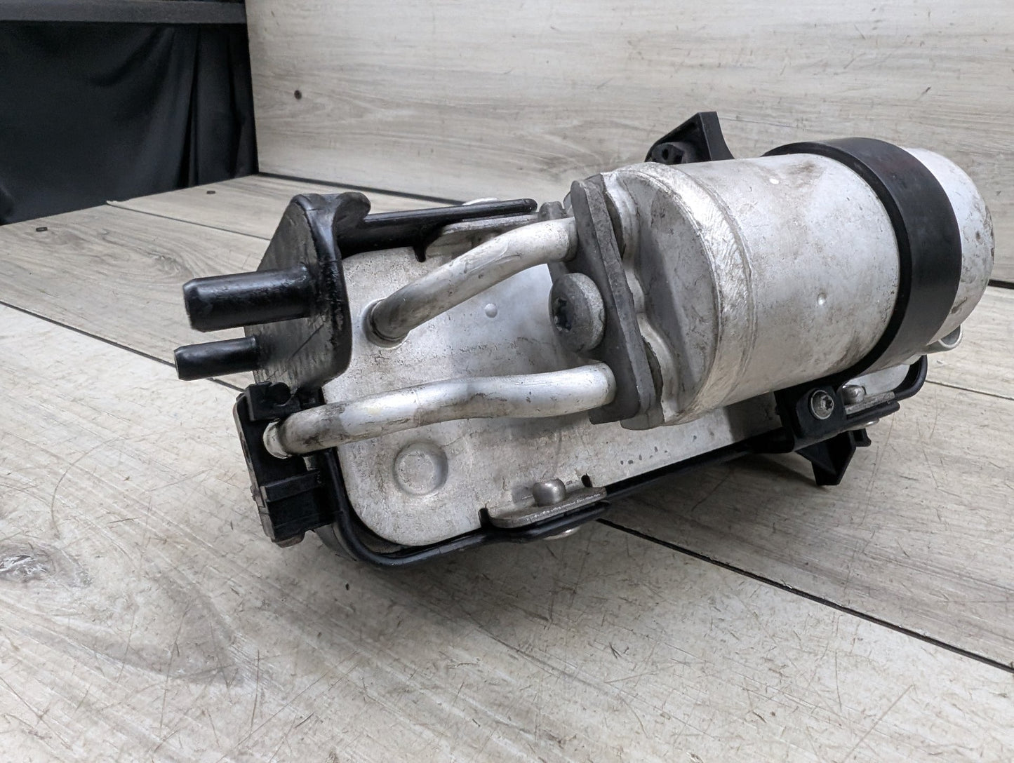 16-21 OEM BMW G30 G12 B46 B58 AC Condenser Air Conditioning Radiator with Drier