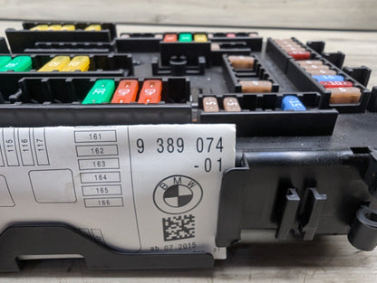 2014 - 2019 BMW 340 F34 Rear Power Distribution Fuse Box 9389070 B58B30M0