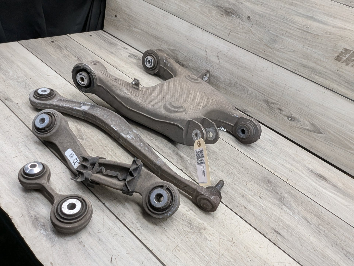 2011-2016 BMW 535i F10 Rear Left Driver Control Arms SET 6784349