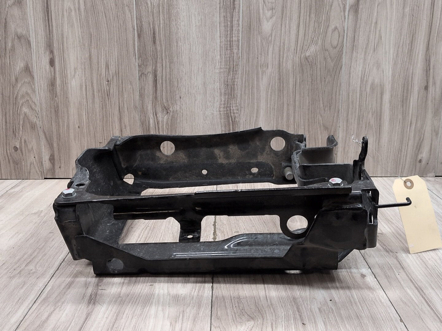 OEM BMW G20 G22 G23 G26 Front Right Passenger Radiator Reinforcement Bracket
