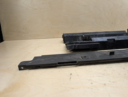 2012-2018 BMW 320i F30 Cooling Radiator Brackets SET 7600537