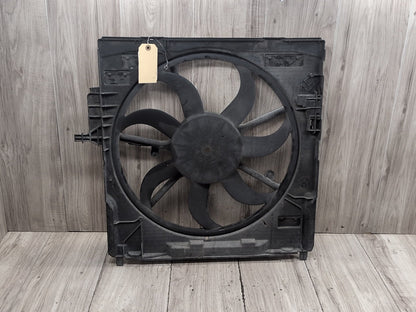 2007-2013 BMW X5 E70 Radiator Fan Shroud Housing w/ Motor 7558428