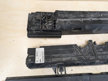 2012-2018 BMW 320i F30 Cooling Radiator Brackets SET 7600904 OEM
