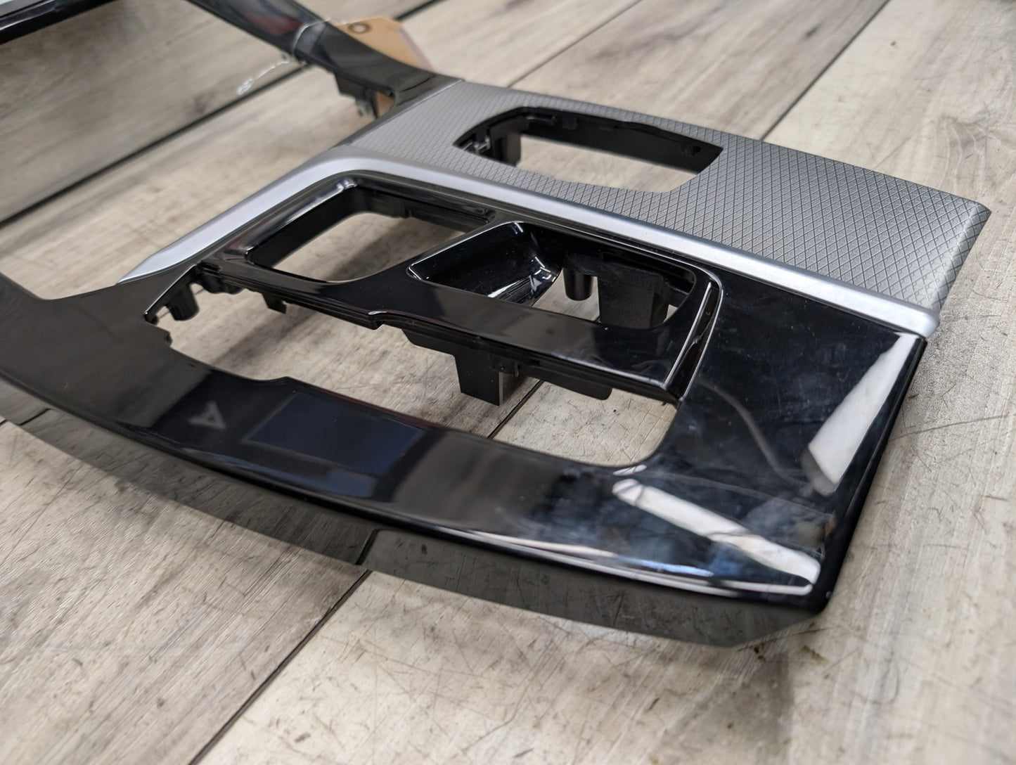 2018 - 2023 BMW X3 G01 Center Console Trim 8071035 B58B30M0