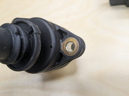 2009-2011 Mercedes-Benz R171 SLK-Class M272 Engine Ignition Coil A0001502780