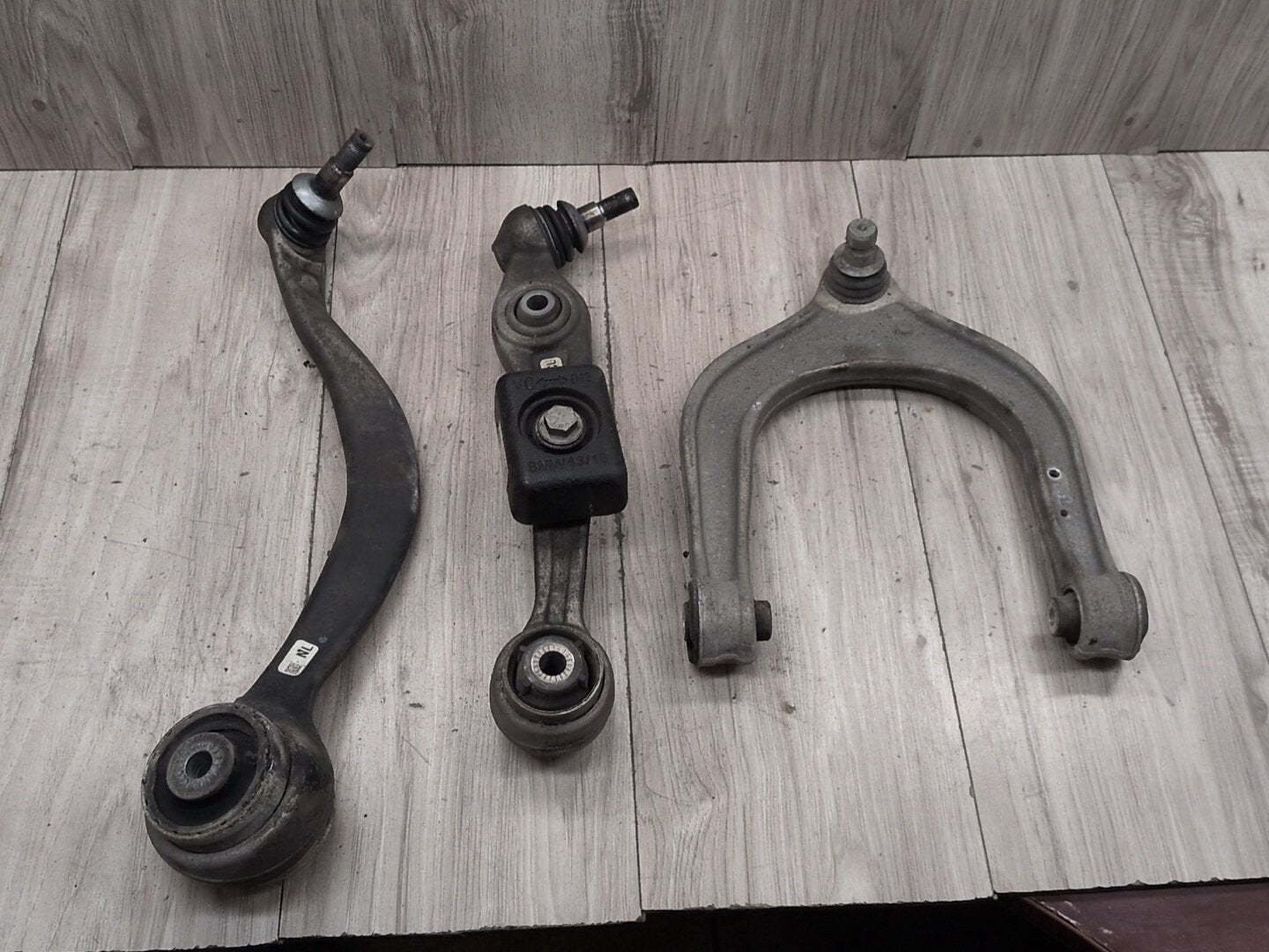 2019 - 2026 BMW X5 G05 Front Left Driver Control Arms SET 6884584 N63B44M3