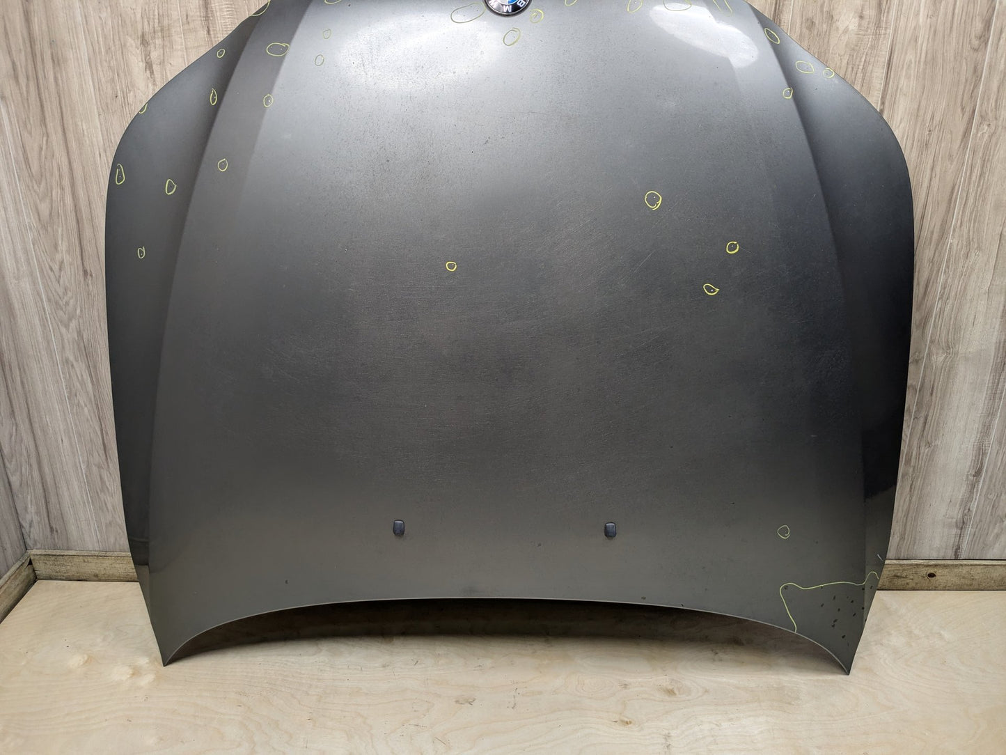 04-10 BMW E60 Hood Bonnet Shell Panel Grey A52