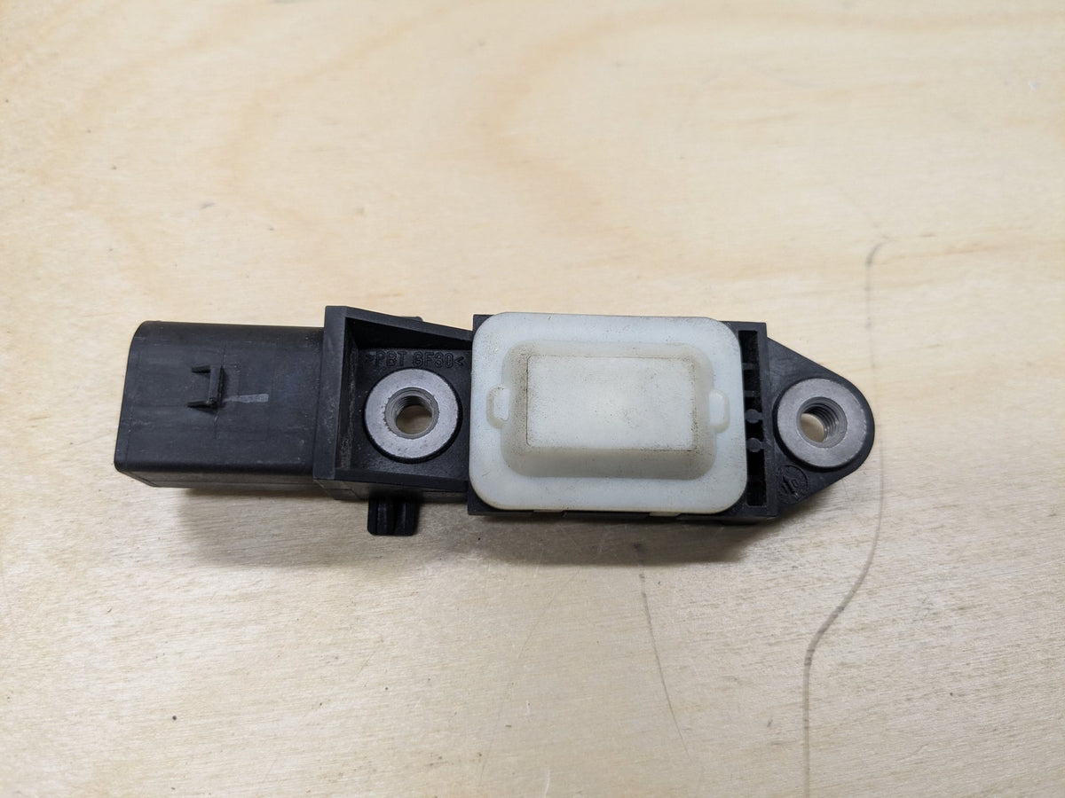 2009-2011 Mercedes-Benz SLK-Class R171 Yaw Rate Sensor Module A0038212851 OEM