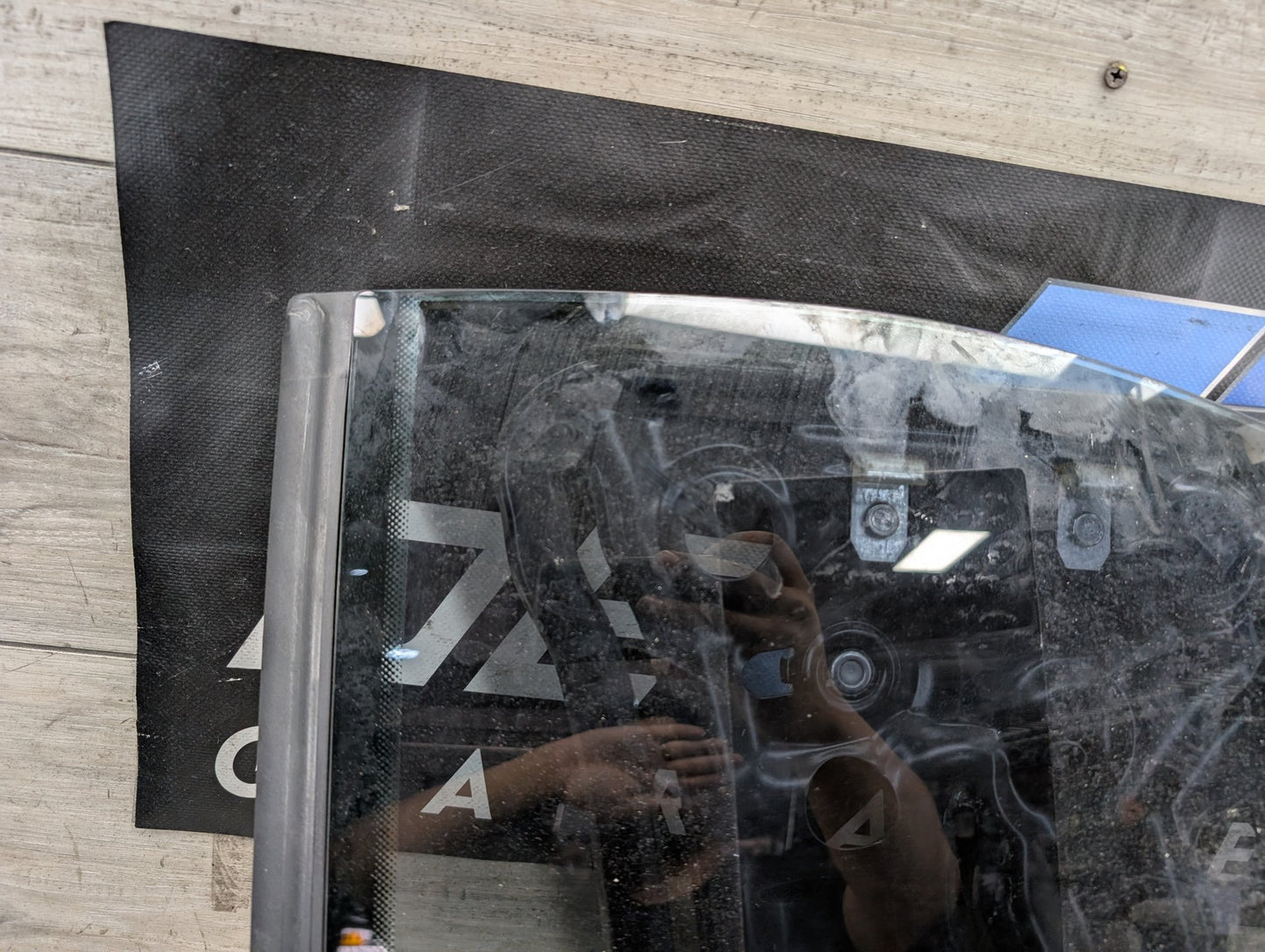 2008 - 2017 Audi S5 8T Left Driver Quarter Panel Window Glass 8F0839397D