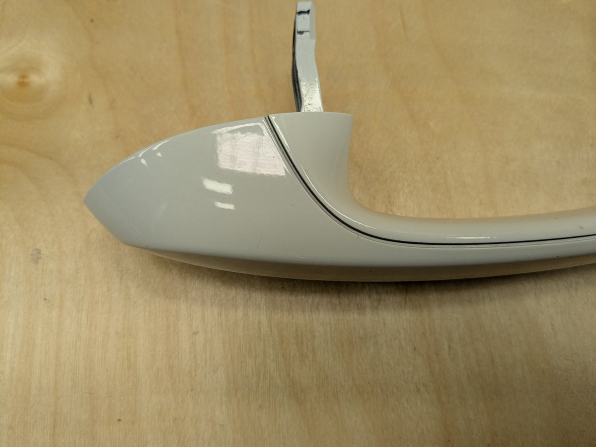 2018-2025 BMW X3 G01 Right Passenger Door Handle w/ Comfort Access 9491458 OEM