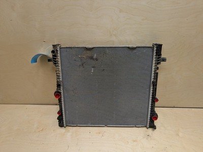 2018-2024 BMW X3 G01 Cooling Radiator 8642743