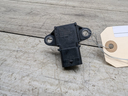 2014 - 2018 BMW X5 F15 Manifold Absolute Pressure (MAP) Sensor 7599042 N63B44O1