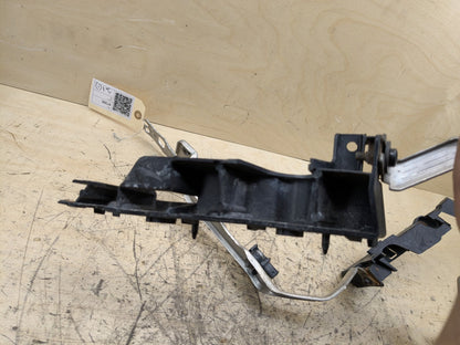 2012-2018 OEM Audi A6 C7 Front Left Right Driver Passenger Fender Brackets SET