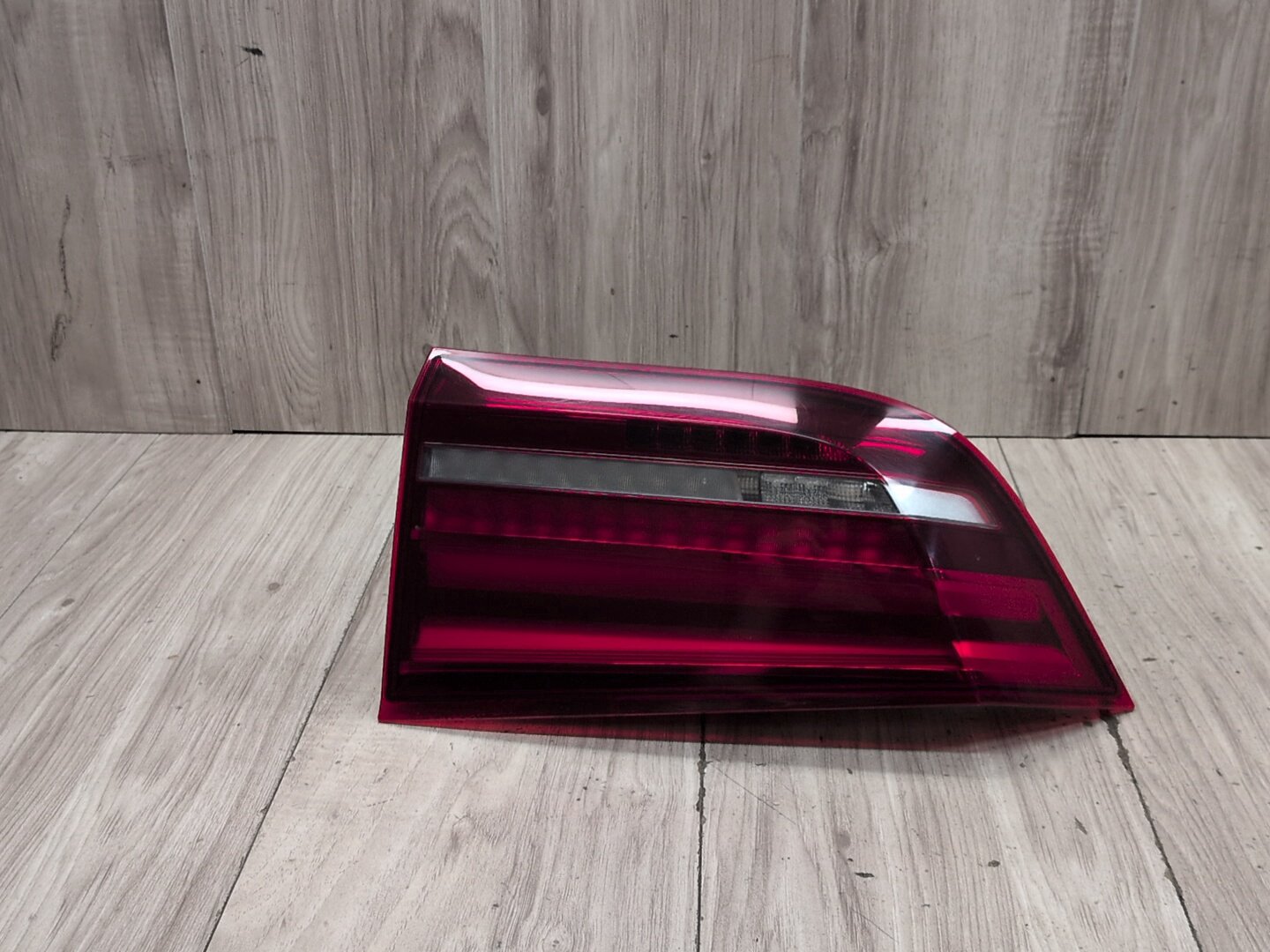 14-18 OEM BMW F15 F85 X5 X5M Rear Right Passenger Trunk Inner Stop Tail Light