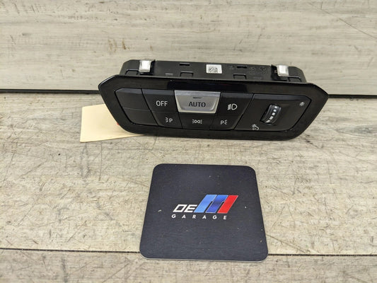 OEM BMW G20 G22 G23 G26 G42 G80 G82 M3 M4 Headlight Control Switch Light Module