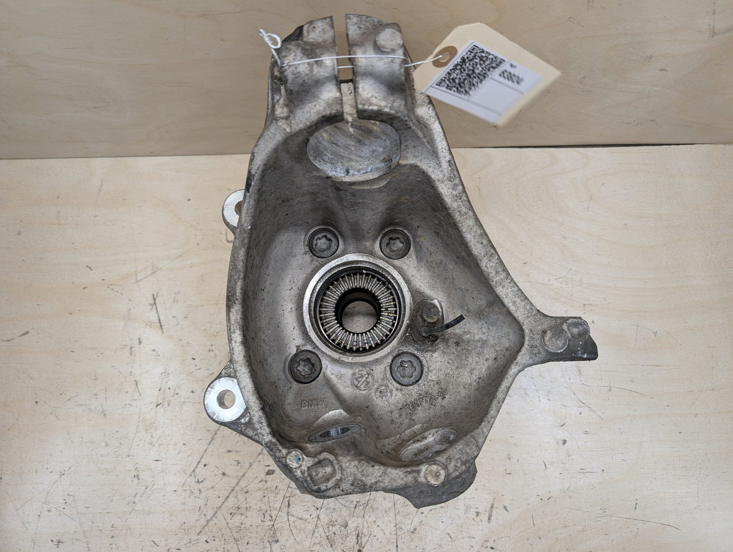 2018-2024 BMW X3 G01 Front Left Driver Spindle Knuckle w/ Bearing 6882595