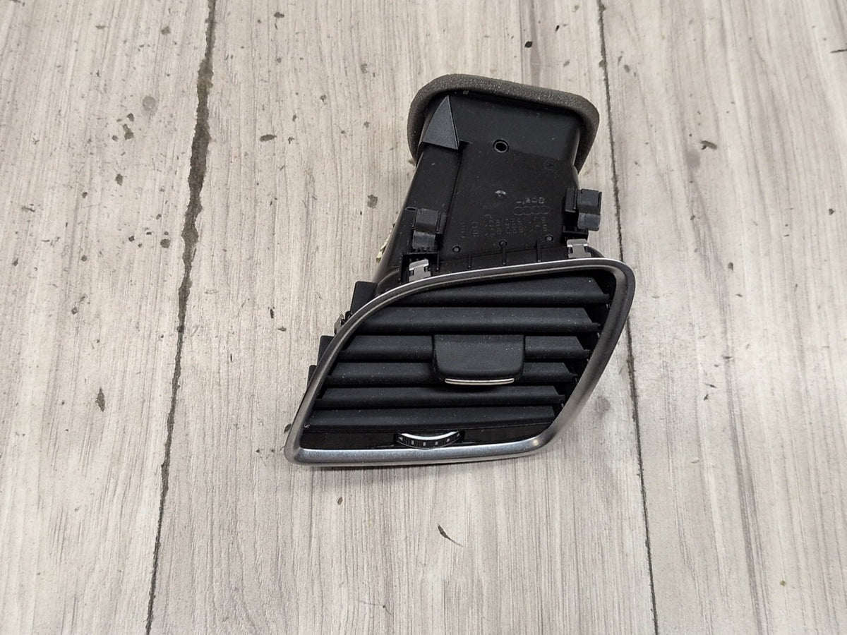 2015-2018 Audi Q3 8U Dashboard Dash Board Left Driver Air Vent 8U1820901B OEM