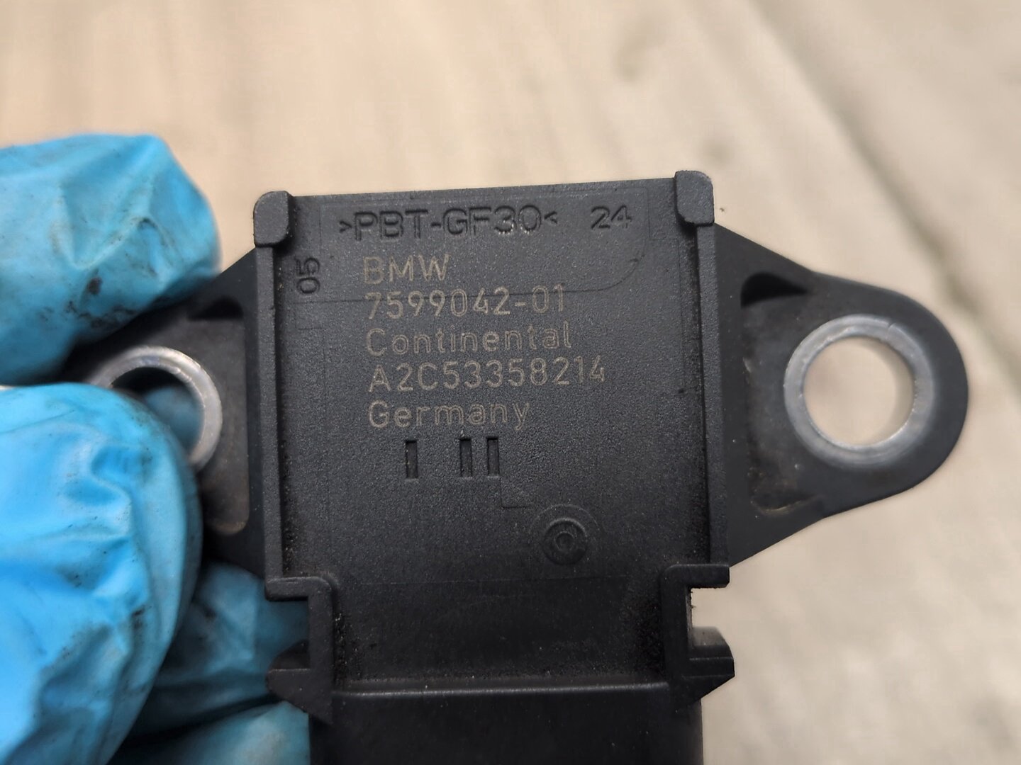 2013 - 2019 BMW X5 F85 Manifold Absolute Pressure (MAP) Sensor 7599042 S63B44T2