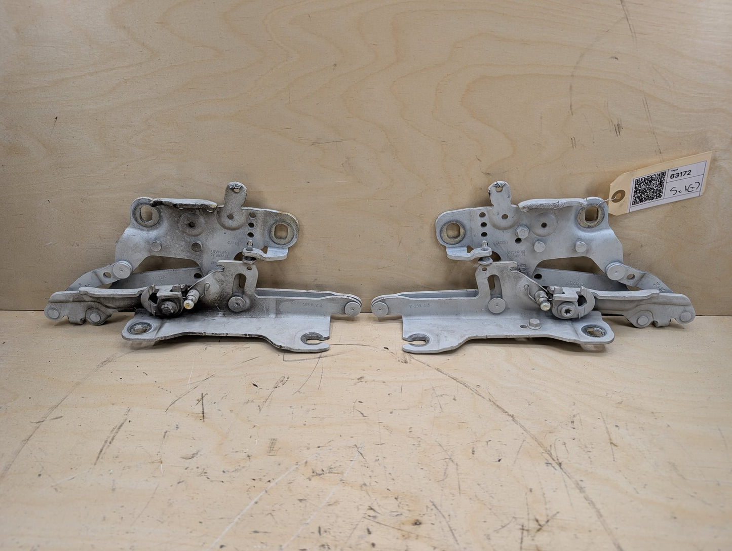 2012-2018 BMW 328i F30 Hood Bonnet Hinges SET 7239416