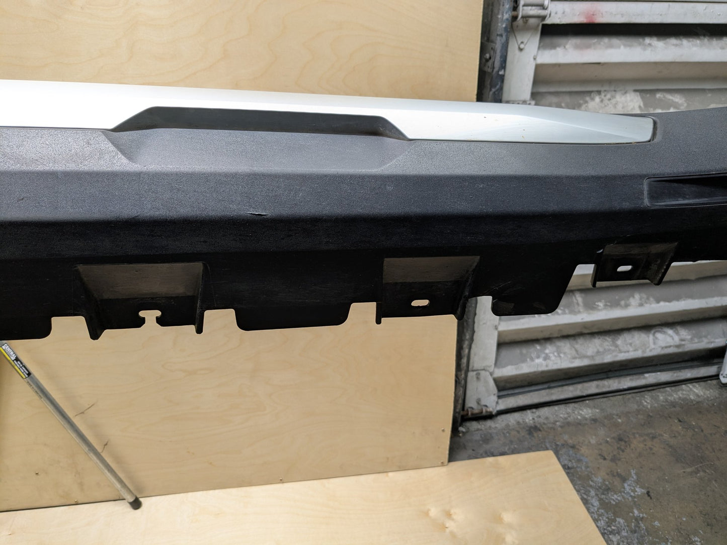 OEM BMW G05 X5 Left Driver Side Skirt Rocker Panel Molding w/ Bracket X-LINE