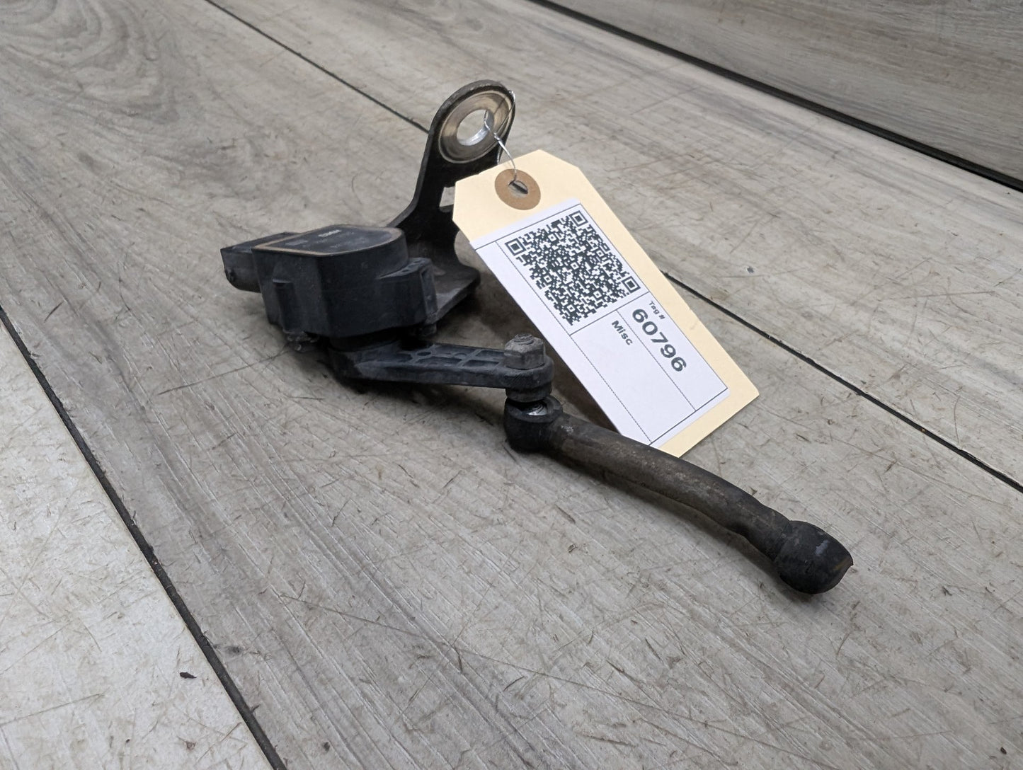 2007-2013 BMW 328i E93 Suspension Height Level Sensor 6785205
