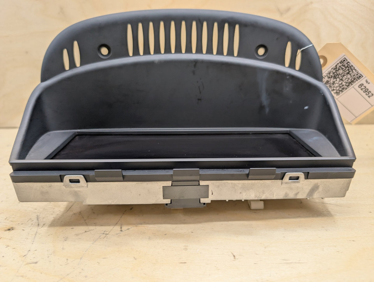 09-13 OEM BMW E90 E92 CIC Navigation Dash Information On-Board Monitor Screen