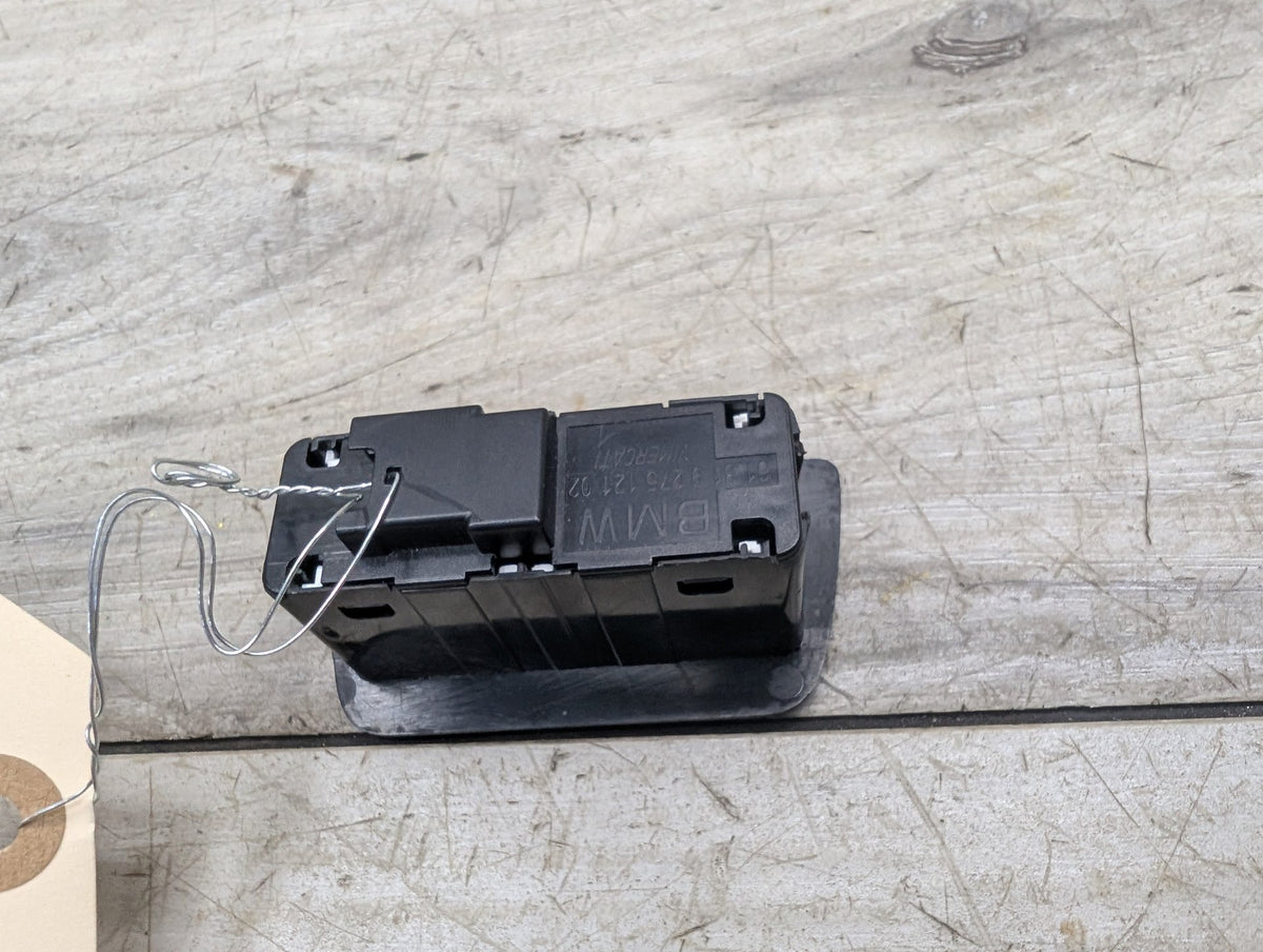 OEM BMW F02 F10 F15 F48 F90 G01 G20 G30 G80 X3 Rear Trunk Lid Center Lock Switch