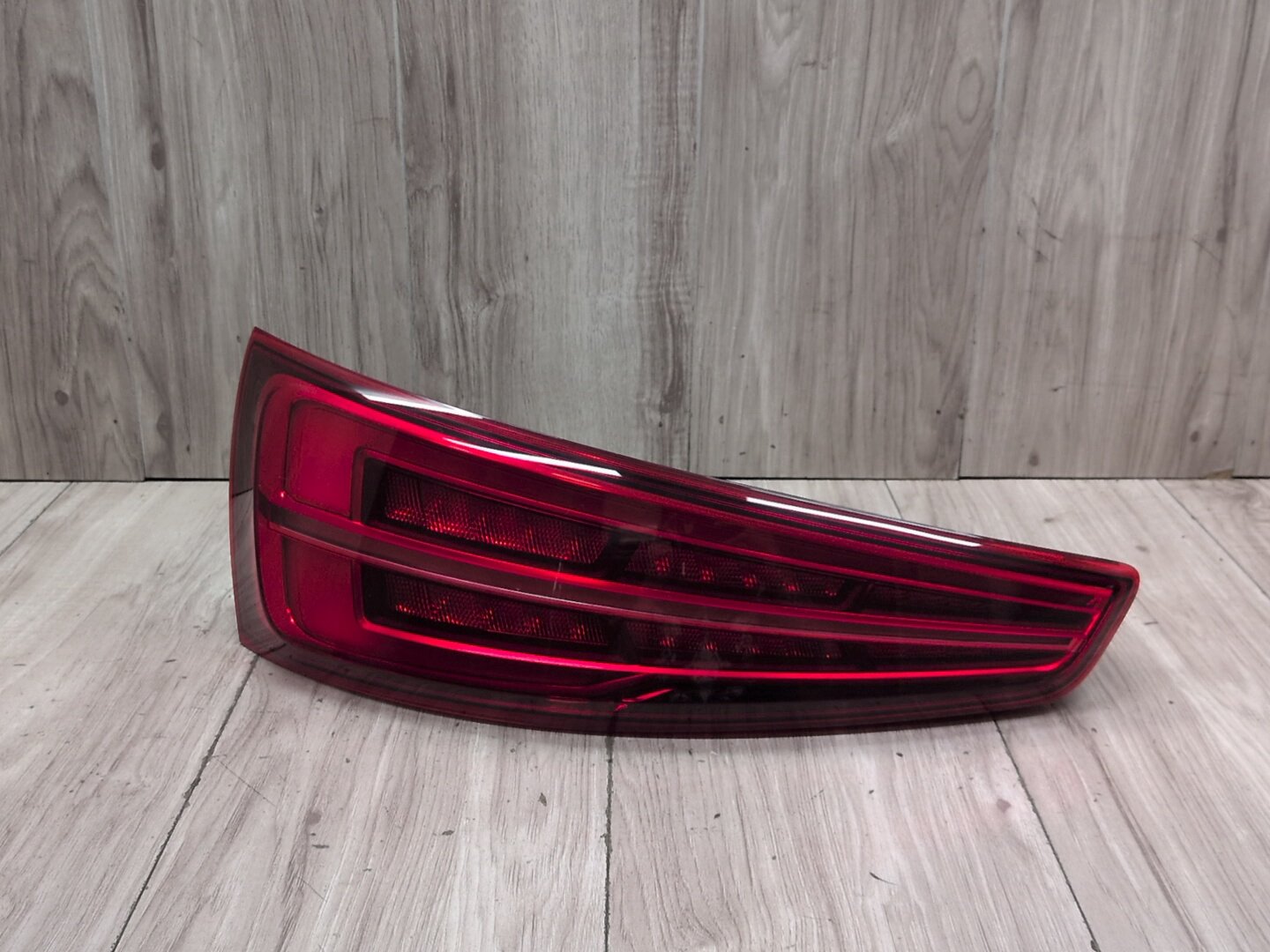 2015-2018 Audi Q3 8U Rear Left Driver Outer Tail Light 8U0945093A