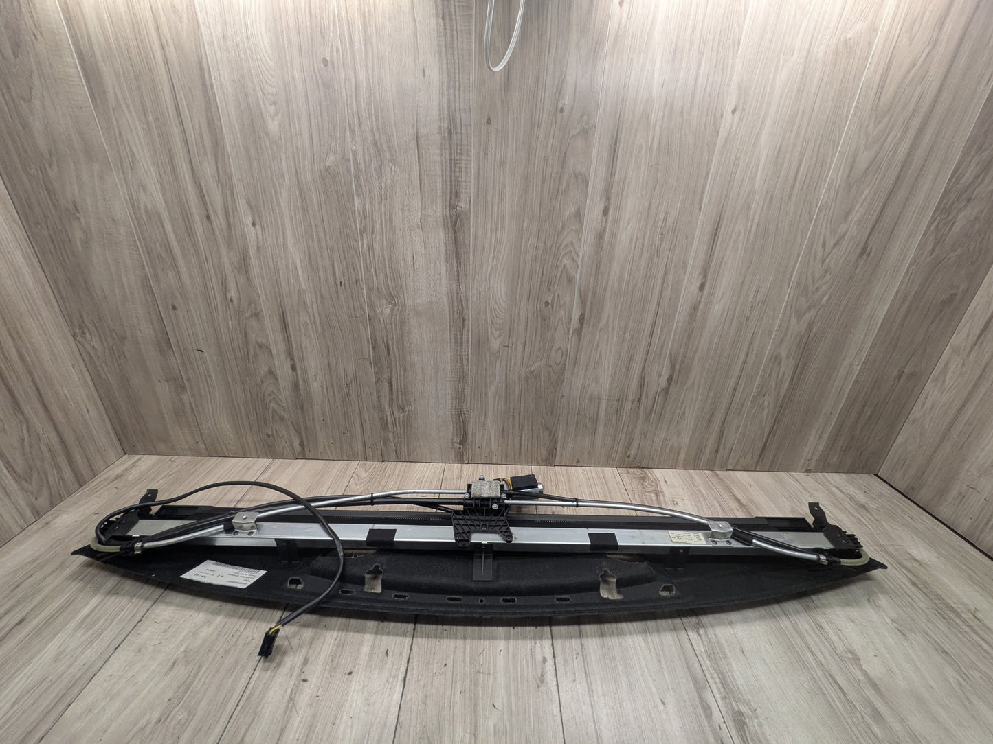 2009-2012 Mercedes-Benz E550 W212 Rear Windshield Glass Roller Sun Shade Blind A2128101620 OEM