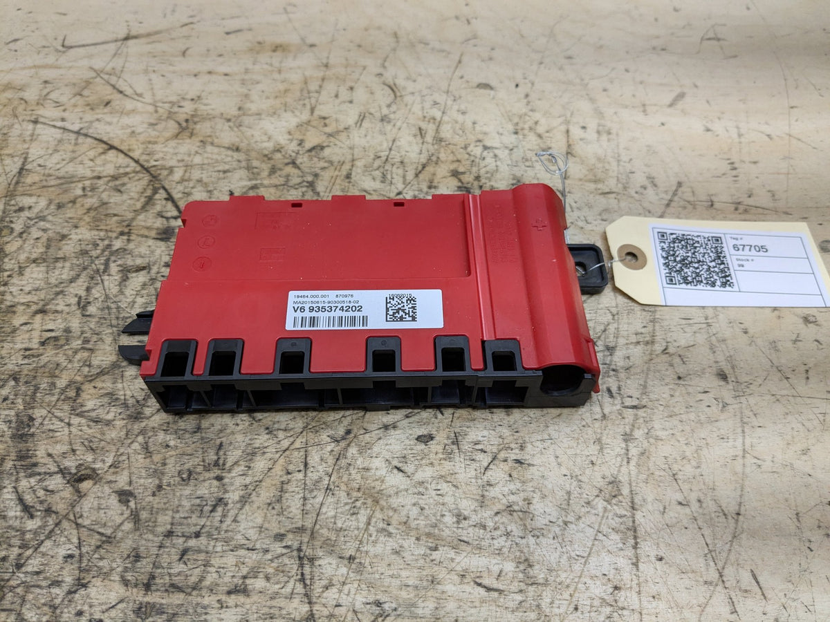OEM BMW G11 G12 G14 G15 G16 G30 B+ Junction Terminal Power Relay Fuse Box