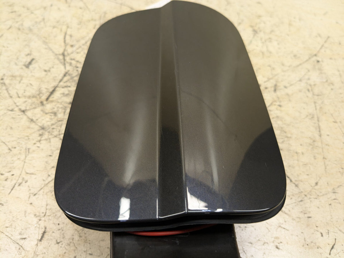 2012-2018 Audi A6 C7 Gas Cover Assembly 4G0809906 OEM