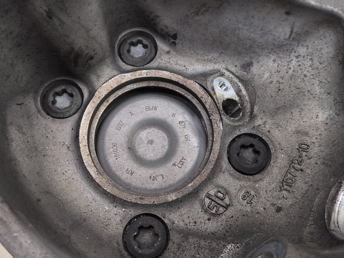 OEM BMW G01 G02 X3 X4 FRONT Left Driver Side Knuckle Spindle Wheel Hub Bearing