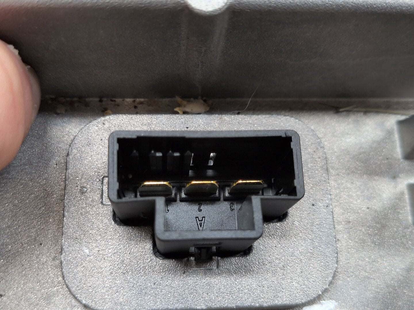 2014 - 2018 BMW X5 F85 PCU Power Voltage Module 9391481 S63B44T2