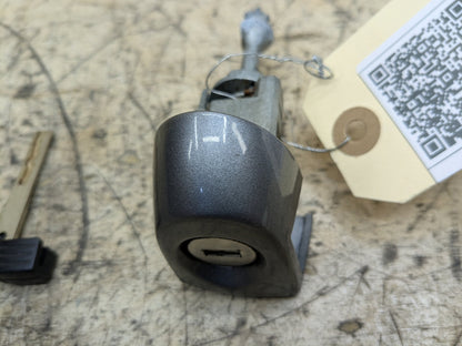 07-13 OEM BMW E92 E93 335 Driver Door Lock Cylinder Mechanism Gray A52