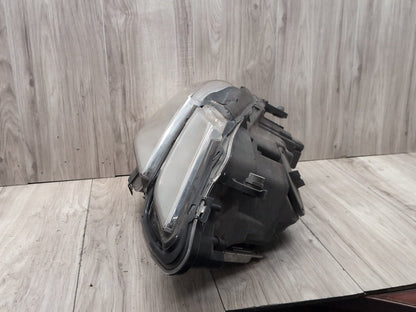 2009-2012 Mercedes-Benz E550 W212 - Front Right Passenger Xenon HID Headlight