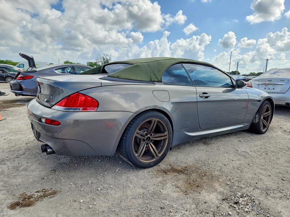 2007 BMW M6 E64 S85B50A