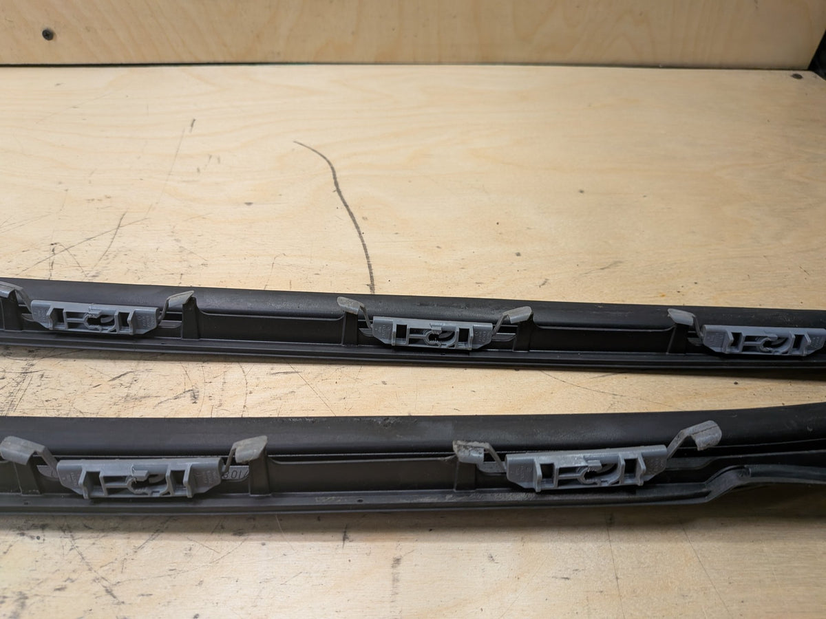 2019-2026 BMW X5 G05 Front Left Right Side Windshield Drip Trim Molding SET 7463527 OEM