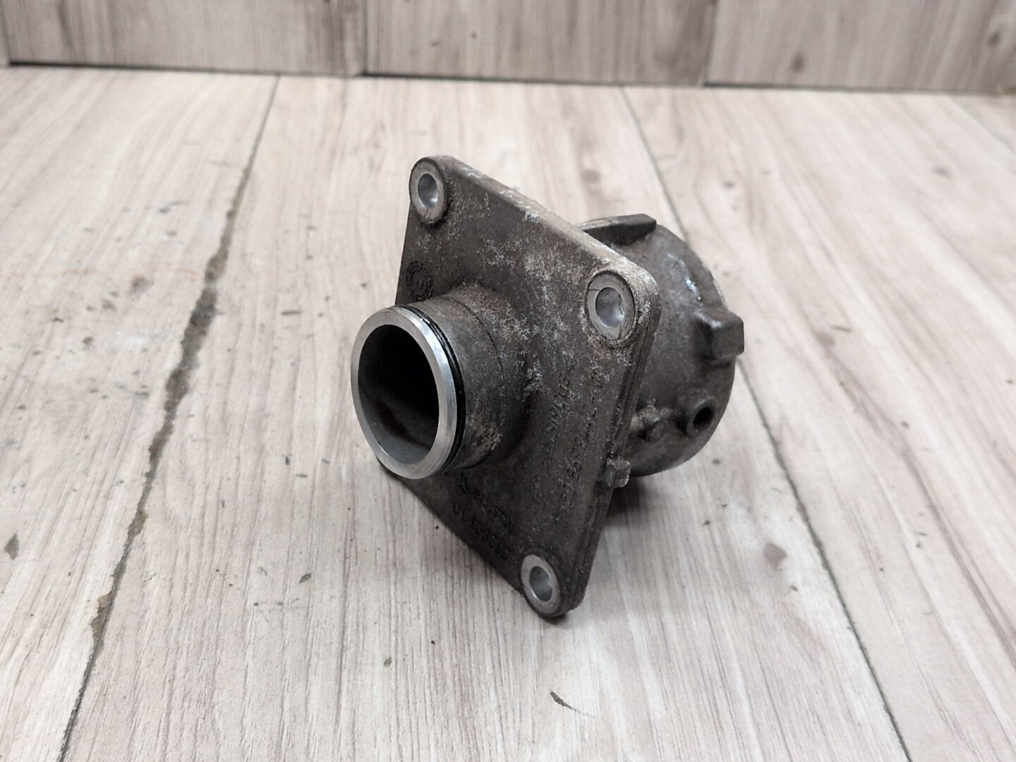 2016-2022 BMW 750i G12 Front Differential Axle Carrier Support Mount Bracket 8699442 OEM