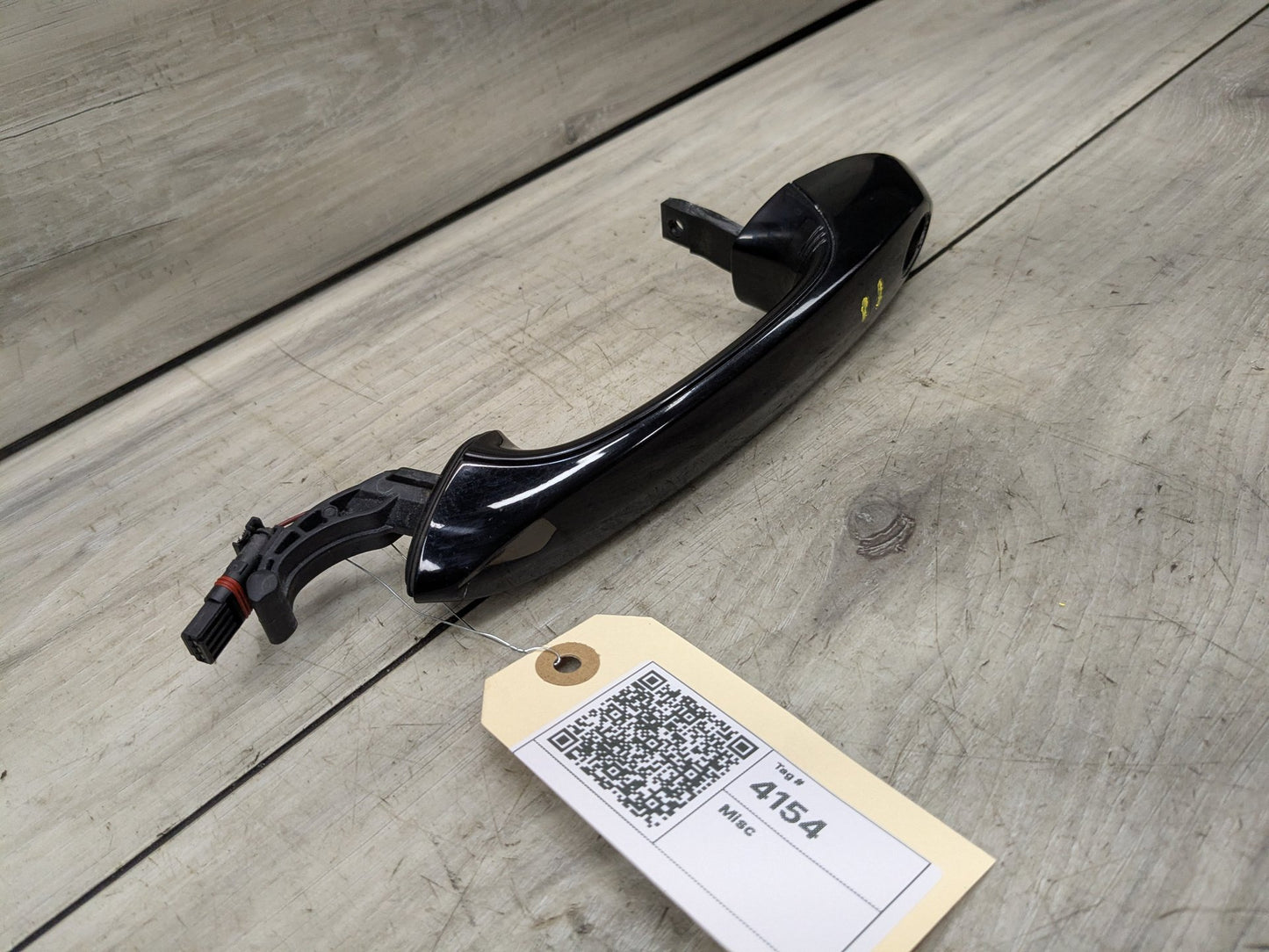 2019 - 2026 BMW 330i G20 Front Left Driver Exterior Door Handle w/ Comfort Access 9463337 B46B20O1
