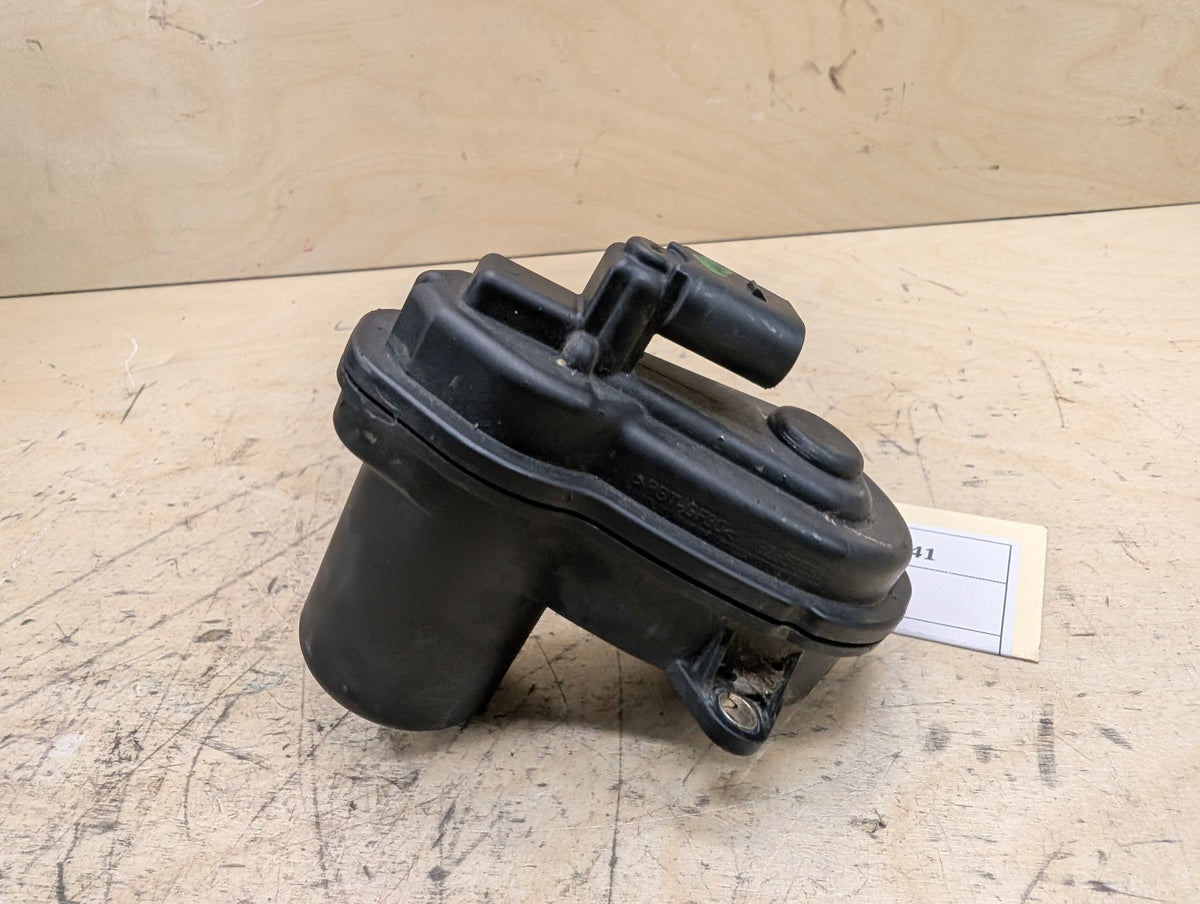 18-21 OEM BMW G01 G02 X3 X4 Rear Parking Brake Actuator Motor